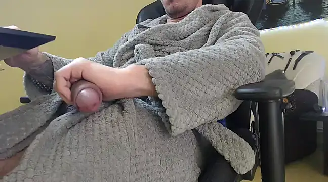 marioslim online show from February 2025 12:05:02 PM