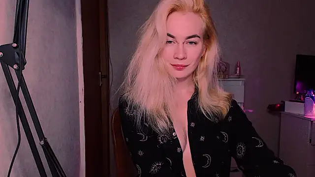 xxxcharismaaa online show from October 2025 07:31:01 PM