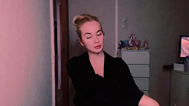 xxxcharismaaa online show from October 2025 07:44:02 PM