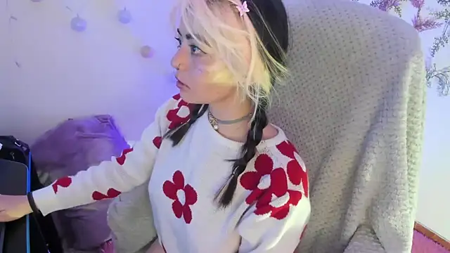 Sammysammy  online show from December 2024 08:56:01 AM