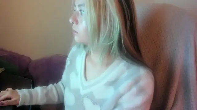Snapshot of Sammysammy_ chatting on June 2026 10:03:01 AM Sammysammy online show from June 2026 10:03:01 AM