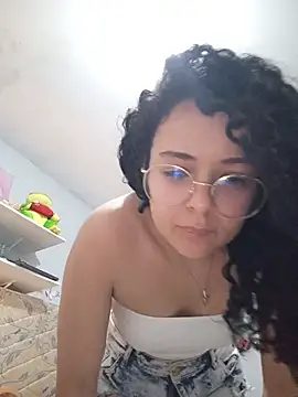 Snapshot of NinaSweet2 chatting on July 2026 06:20:01 PM NinaSweet2 online show from July 2026 06:20:01 PM