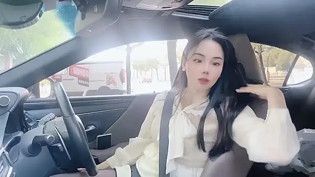 Snapshot of orla2021 chatting on December 2024 06:54:02 AM orla2021 online show from December 2024 06:54:02 AM