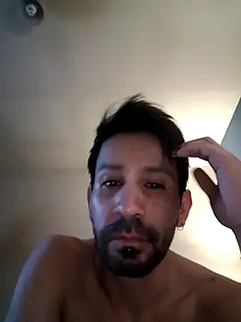 Snapshot of Albertobs chatting on June 2026 01:43:02 AM Albertobs online show from June 2026 01:43:02 AM