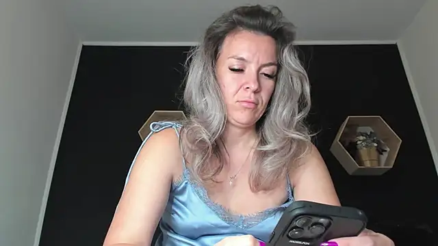 Alesys69 online show from September 2025 10:36:01 PM