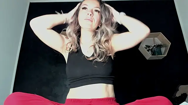 Alesys69 online show from May 2026 09:42:02 PM