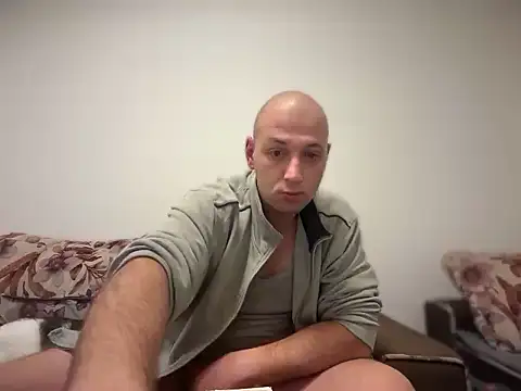 Flakka95 online show from February 2026 01:04:01 AM