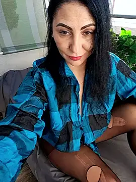 charrlote love online show from November 2025 12:40:02 PM