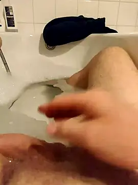 Snapshot of papiculo86 chatting on March 2025 12:44:01 AM papiculo86 online show from March 2025 12:44:01 AM