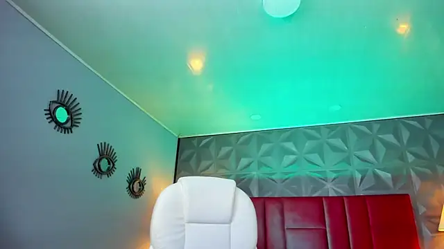 Snapshot of Sabrina_Sabrock_ chatting on January 2025 08:07:02 AM Sabrina Sabrock online show from January 2025 08:07:02 AM