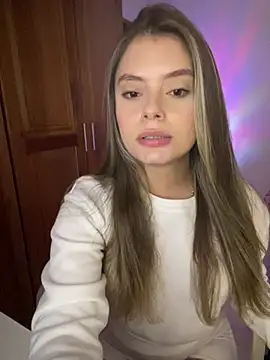 Snapshot of Miss_valeriaa chatting on March 2025 11:47:01 PM Miss valeriaa online show from March 2025 11:47:01 PM