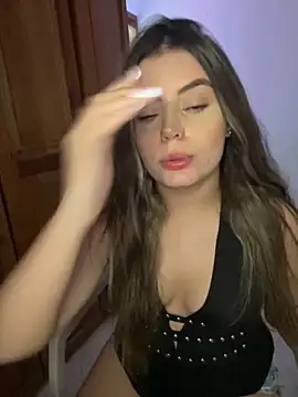 Snapshot of Miss_valeriaa chatting on October 2025 12:20:01 AM Miss valeriaa online show from October 2025 12:20:01 AM