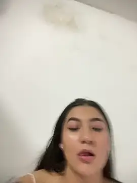 Snapshot of yessi_rose chatting on April 2026 12:26:02 AM yessi rose online show from April 2026 12:26:02 AM