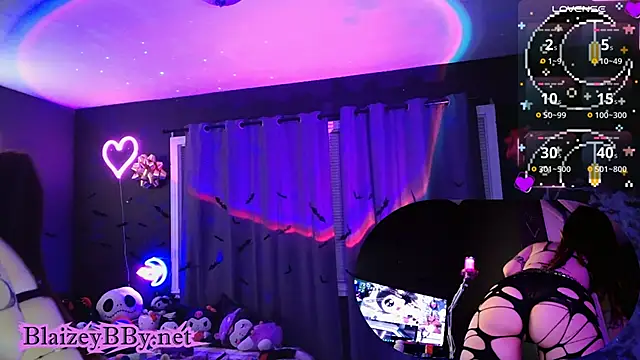 BlaizeyBBy online show from December 2024 09:33:02 AM