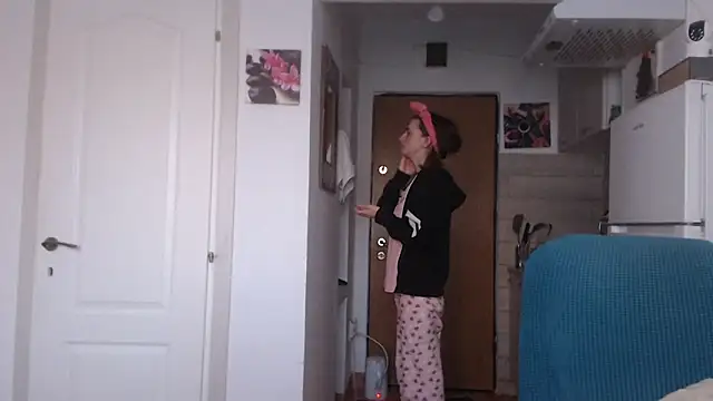 simyhvn online show from March 2025 05:07:01 AM