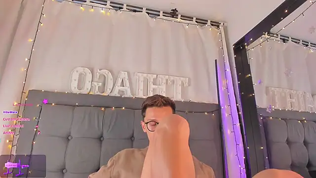 Thiago jones online show from January 2025 10:09:01 PM