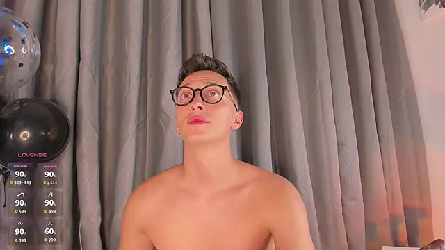 Thiago jones online show from November 2025 11:03:01 PM