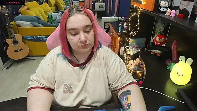 Softie Sofy online show from February 2025 02:23:01 AM