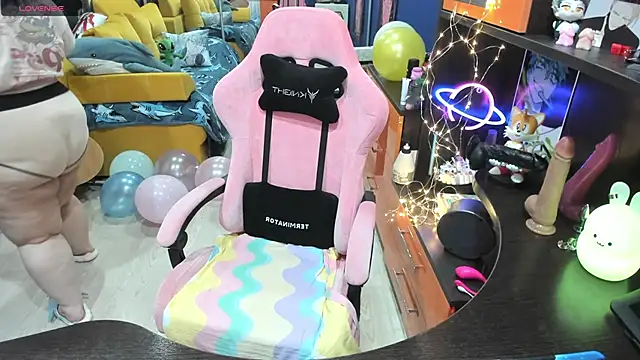 Softie Sofy online show from March 2025 03:06:01 AM