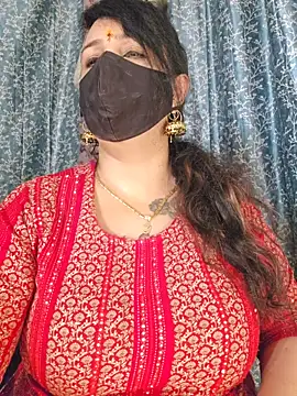 Snapshot of cute-tanvi chatting on June 2026 01:43:02 AM cute-tanvi online show from June 2026 01:43:02 AM