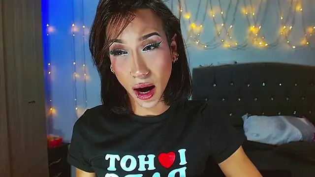 Kenisha Sweet online show from February 2025 05:10:01 AM