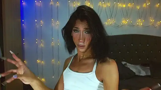 Kenisha Sweet online show from February 2025 07:37:02 PM