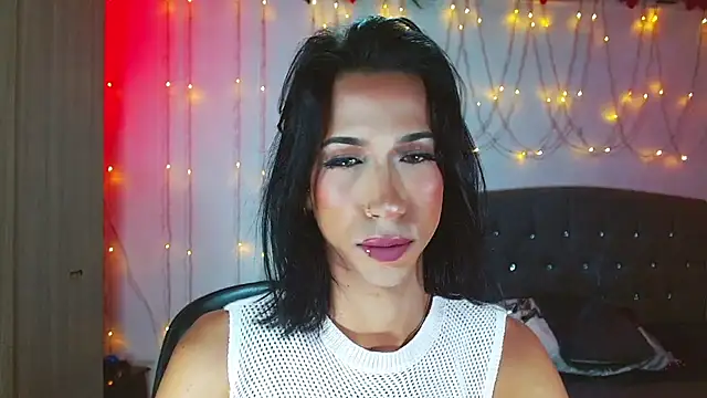 Kenisha Sweet online show from March 2025 01:03:01 PM