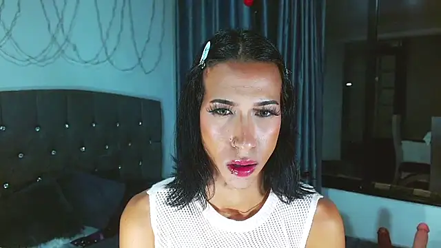 Kenisha Sweet online show from March 2025 12:00:01 AM