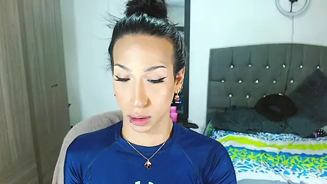 Kenisha Sweet online show from September 2025 05:13:01 PM