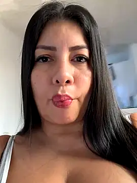 natural bigboobs online show from December 2025 02:26:01 PM