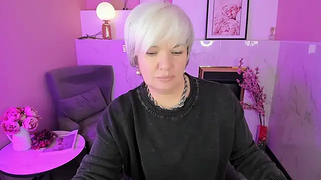 CarmenSoft online show from April 2026 08:51:01 PM