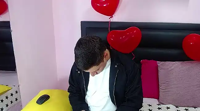 ares sexxx online show from February 2025 06:51:02 PM