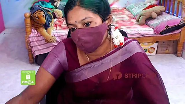 Snapshot of Novapol chatting on December 2024 05:32:01 PM Novapol online show from December 2024 05:32:01 PM