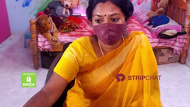 Snapshot of Novapol chatting on January 2025 06:00:01 PM Novapol online show from January 2025 06:00:01 PM