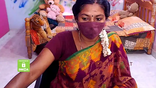 Snapshot of Novapol chatting on March 2025 05:47:01 PM Novapol online show from March 2025 05:47:01 PM