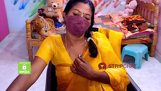 Snapshot of Novapol chatting on March 2025 05:43:02 AM Novapol online show from March 2025 05:43:02 AM