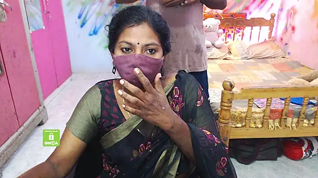 Snapshot of Novapol chatting on November 2025 05:35:02 PM Novapol online show from November 2025 05:35:02 PM