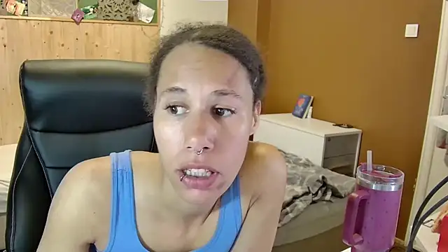 AaliyahHarris online show from April 2026 07:58:01 PM