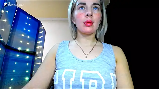 Snapshot of miaa_sunn chatting on January 2025 08:27:01 PM miaa sunn online show from January 2025 08:27:01 PM