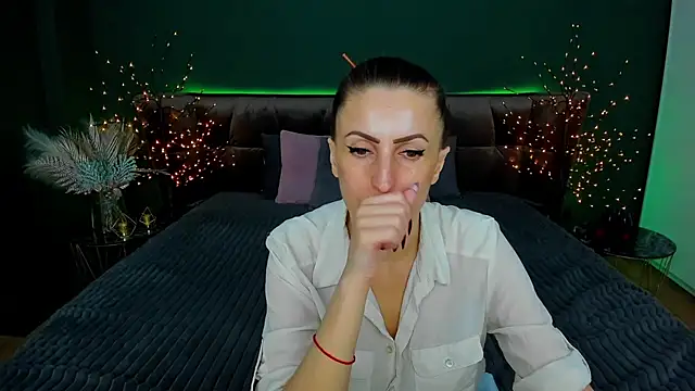 Rebecca Diamond online show from February 2025 09:35:01 AM