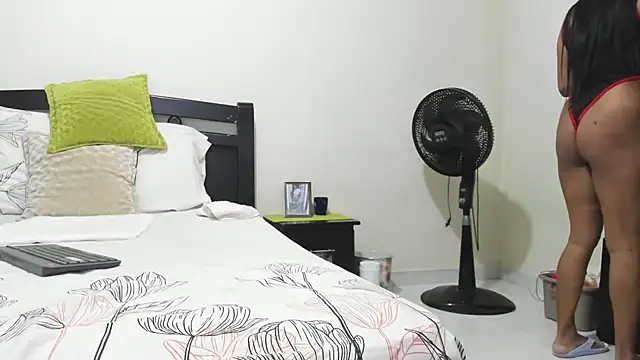 mara2020 69 online show from March 2025 11:56:01 AM