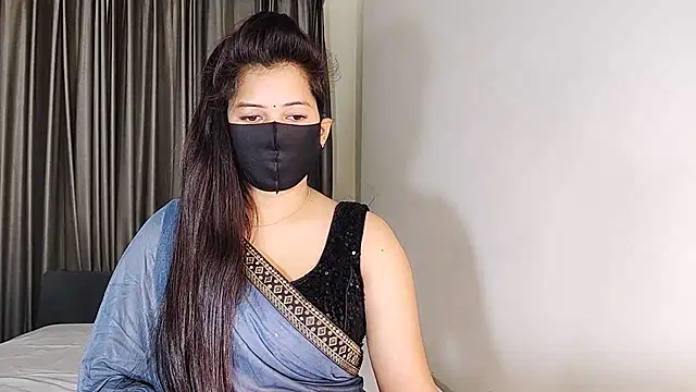 Snapshot of YourLovelyQueen chatting on December 2024 09:38:02 AM YourLovelyQueen online show from December 2024 09:38:02 AM