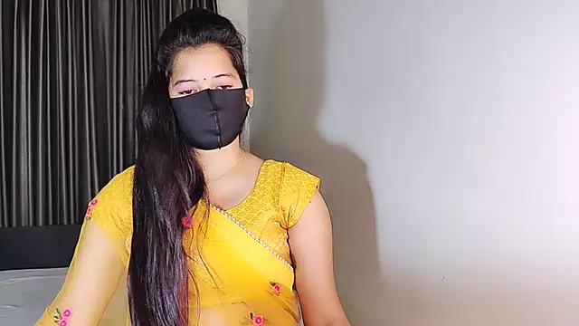 Snapshot of YourLovelyQueen chatting on February 2025 05:26:02 PM YourLovelyQueen online show from February 2025 05:26:02 PM