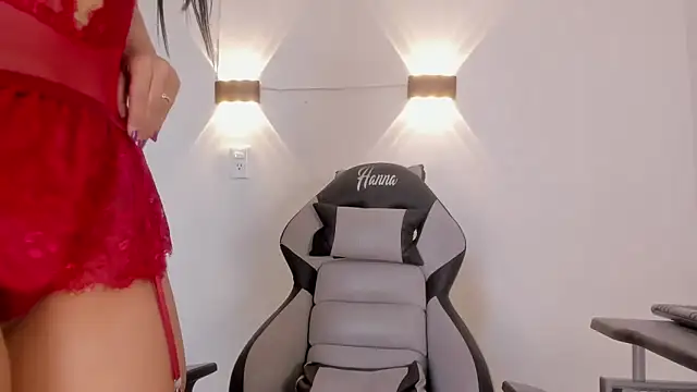 Hanna Risso online show from March 2026 05:50:02 PM