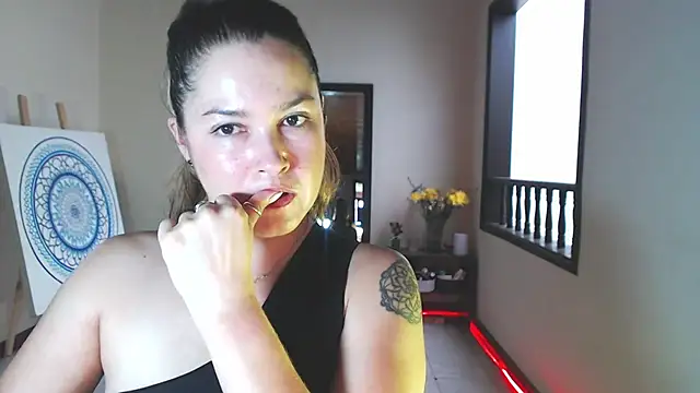 solamatista11 online show from March 2025 09:59:01 PM