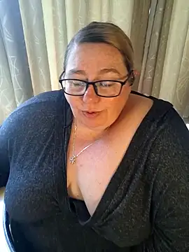 Iceprincess2bad4u online show from April 2026 06:28:02 AM