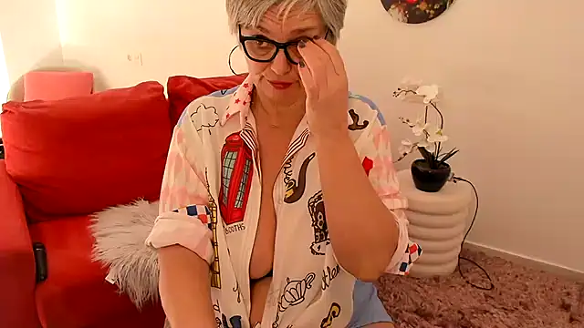 Milf-Ella online show from November 2025 10:28:02 AM