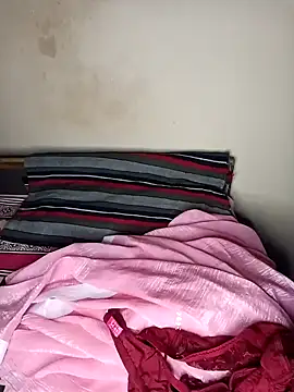 Snapshot of Sweet-Berry chatting on January 2025 05:41:01 PM Sweet-Berry online show from January 2025 05:41:01 PM