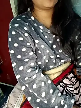 Snapshot of Sweet-Berry chatting on February 2025 06:51:01 PM Sweet-Berry online show from February 2025 06:51:01 PM