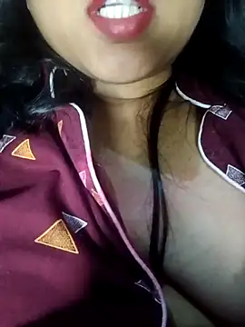 Sweet-Berry online show from March 2025 05:28:01 PM